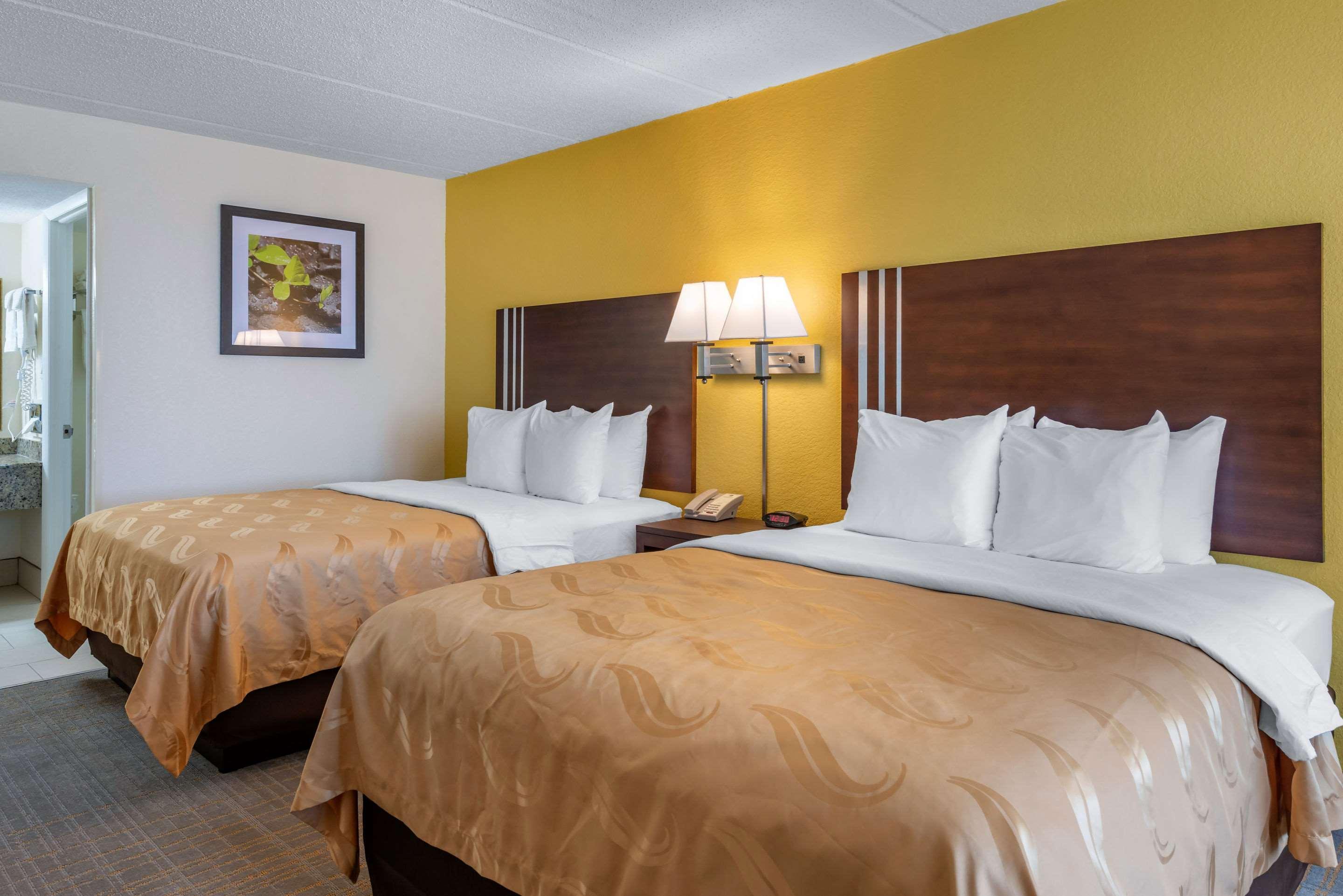 Quality Inn And Suites Palatka Riverfront Exterior photo